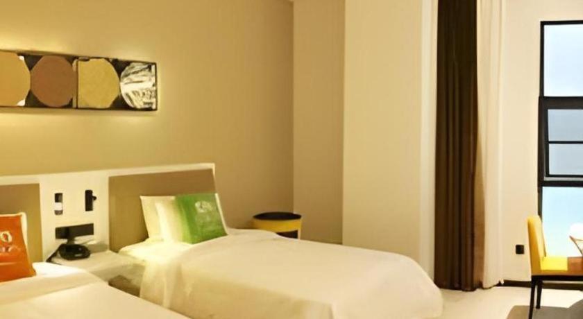 Ibis Styles Kunming Nanping Hotel Ngoại thất bức ảnh